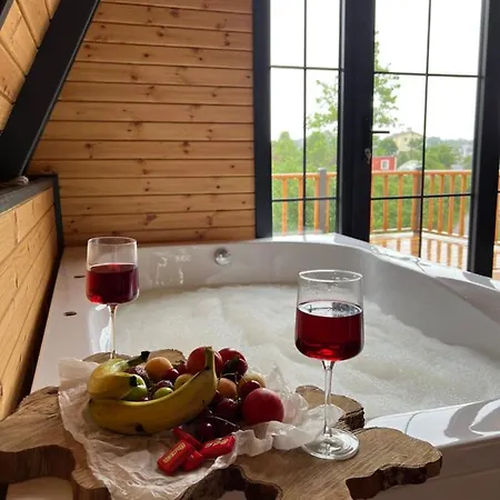 Queen City & Bungalov