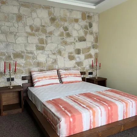 Hotel Queen City & Bungalov Trabzon