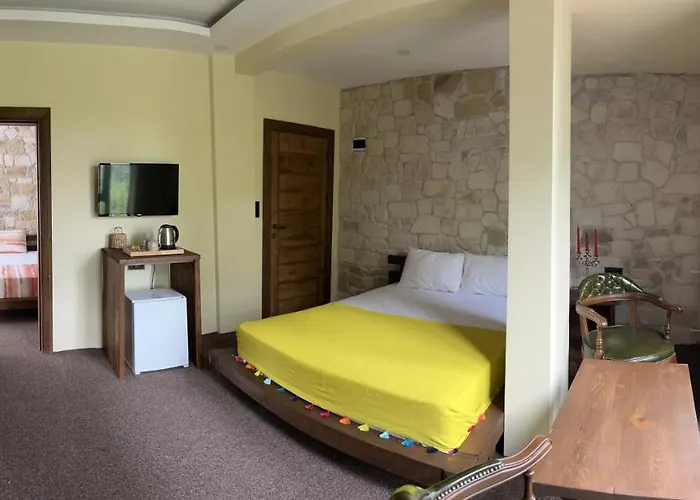 Queen City & Bungalov