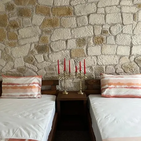 Hotel Queen City & Bungalov